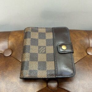Authentic Louis Vuitton Damier Ebene compact wallet